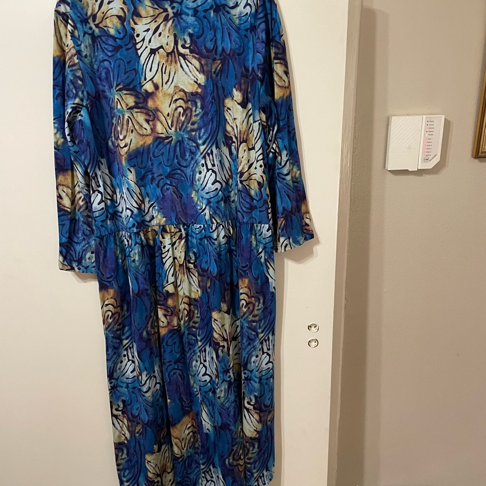 Lori by Lori Goldstein dress